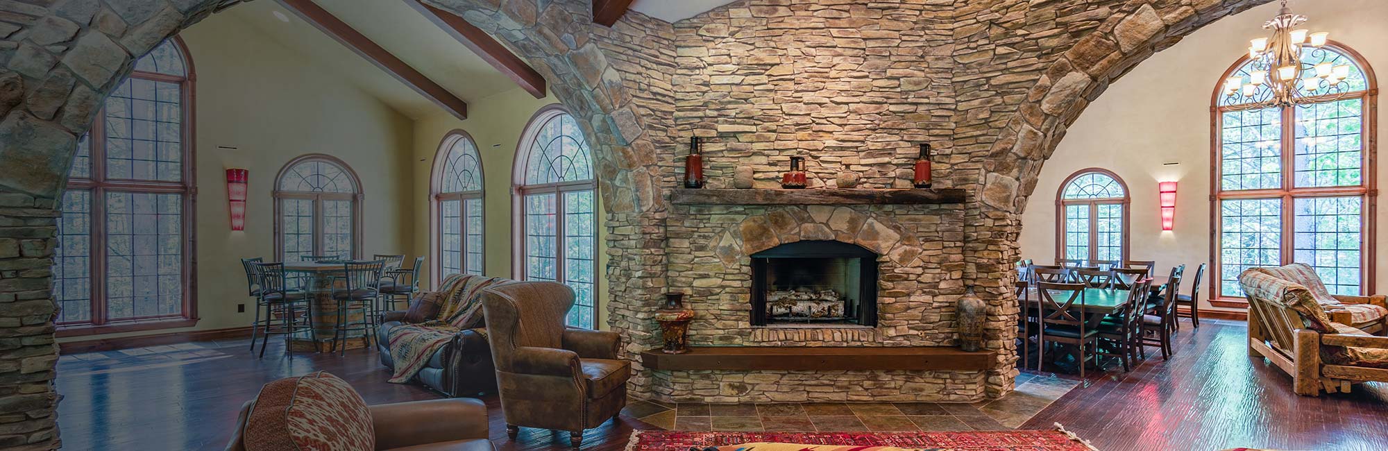 Log Gables - Dresser House: vacation rental in Lake Delton, Wisconsin Dells